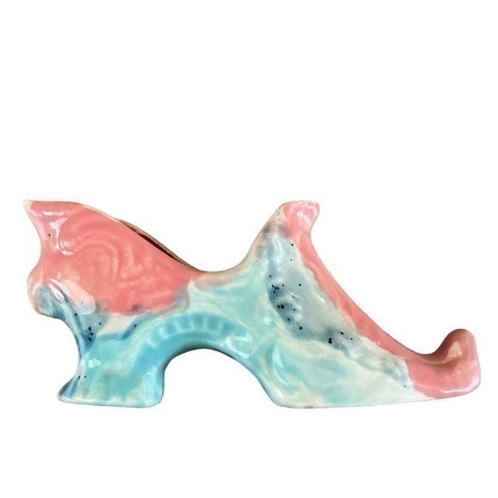 VINTAGE VICTORIAN MOORISH
CERAMIC MINI SHOE HEEL TURNED UP TOE MULTICOLOR 1940'S